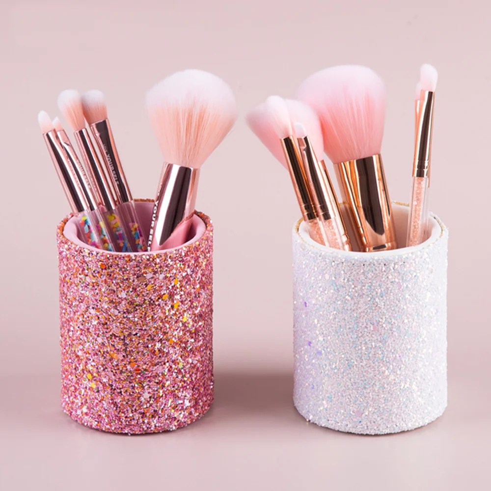 Sparkling Makeup Brush Bucket  - Lip Liner Pencil のレビューと価格