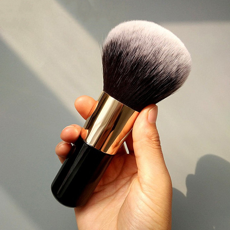 Soft Large Face Makeup Brush M - Beauty Makeup Foundation のレビューと価格