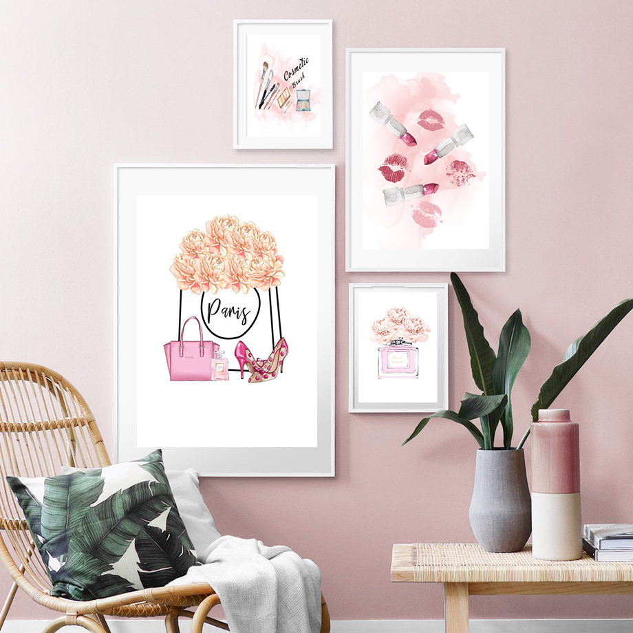 Fashion Poster Makeup Brushes  - Beauty Makeup Pictures のレビューと価格