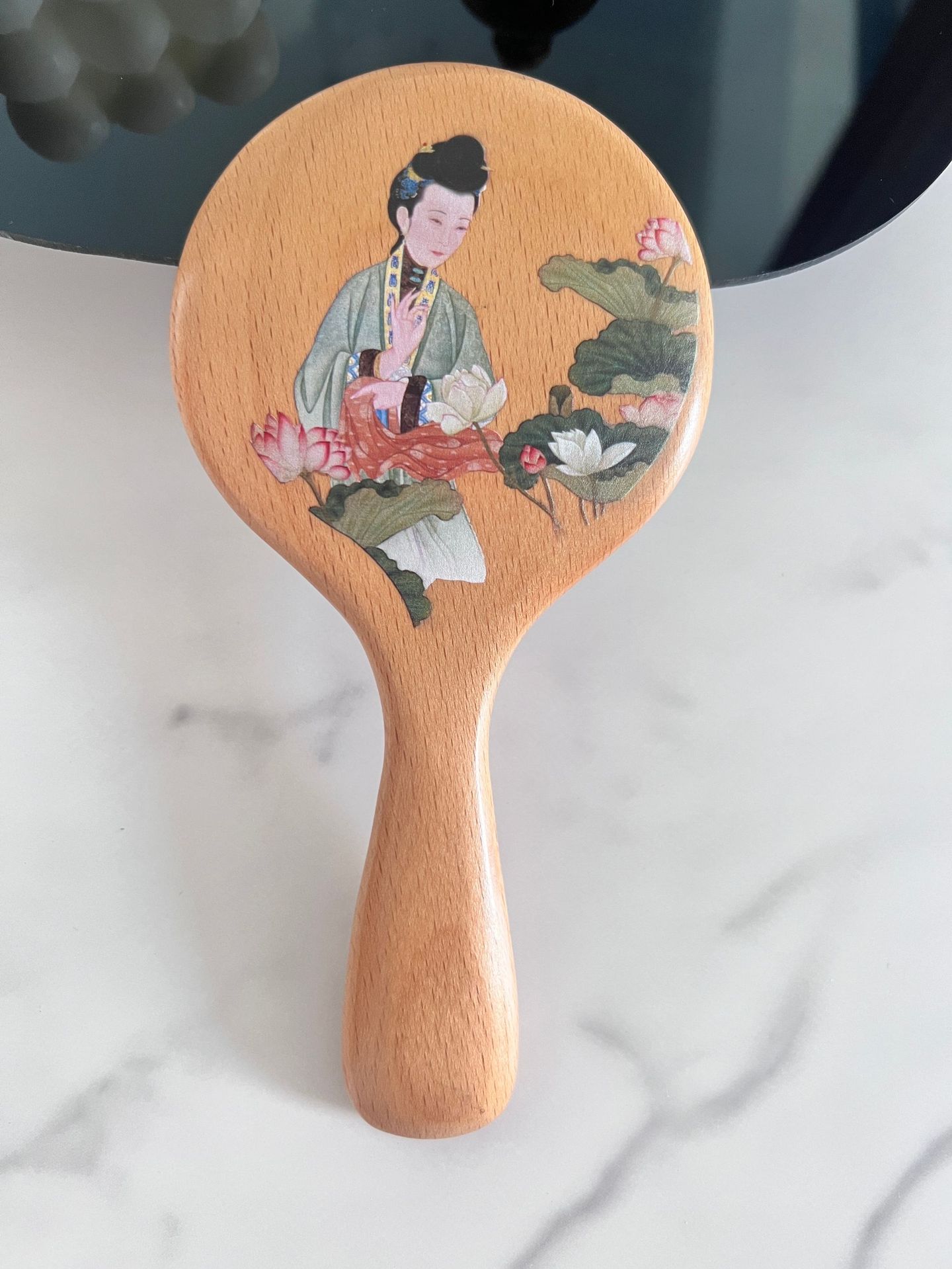 Beech Wood Handle Mirror, Anci - Beauty Makeup Pictures のレビューと価格