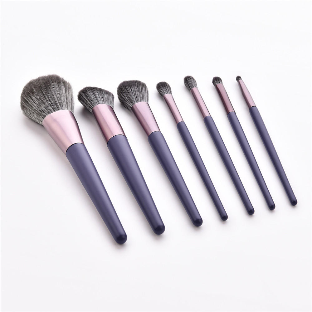 7Pcs makeup brushes Christmas  - Beauty Makeup Gift Sets のレビューと価格